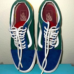Vans yacht club Men’s size 8 / Women’s size 9.5